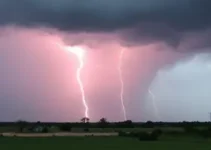 fim de semana ainda pode ter tempestades com vento e raios
